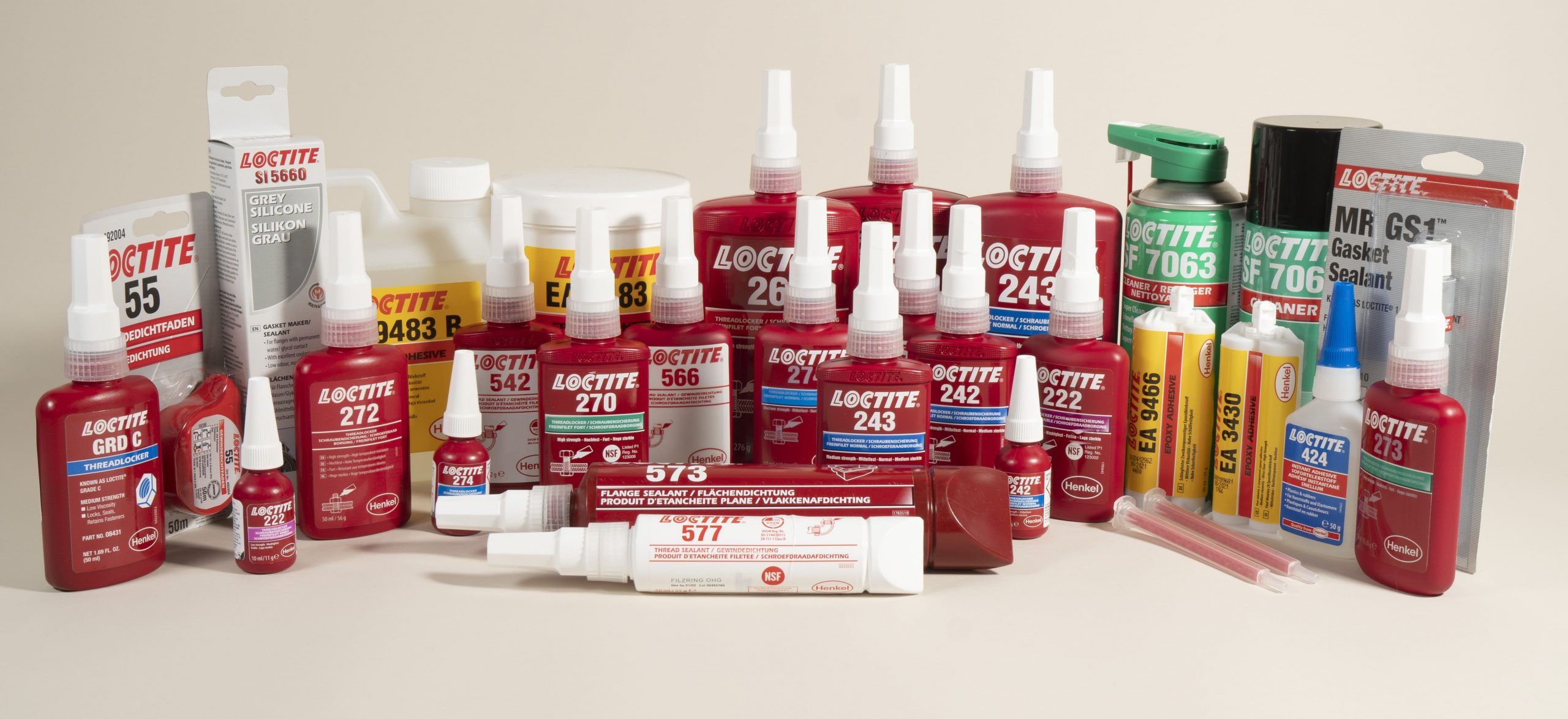 Auf dem Bild sind die Produkte von Loctite zu sehen.