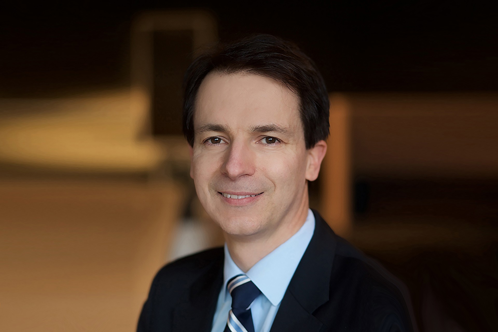 Auf dem Bild ist Dr. Dirk Schmitt der Co-Fondsmanager der Unternehmerfonds von Wagner und Florack zu sehen